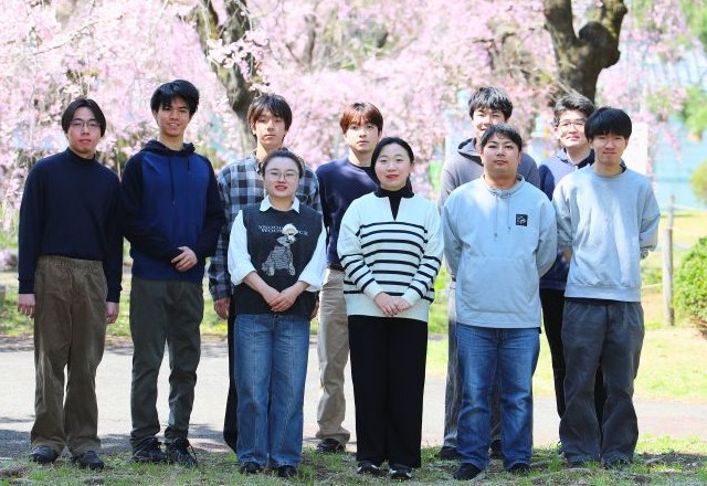 張研究室のメンバー集合写真